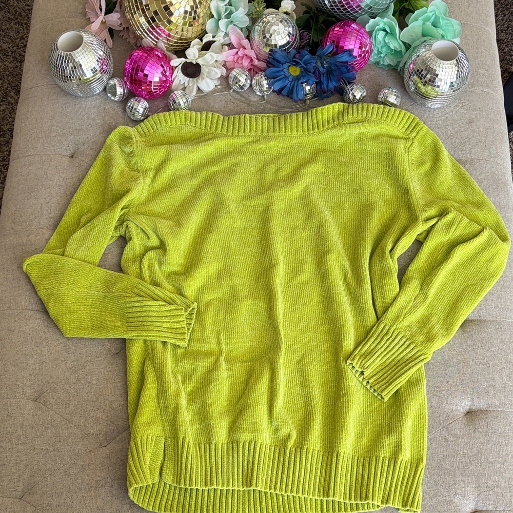 Women’s Lightweight Boatneck Sweater in Lime Green